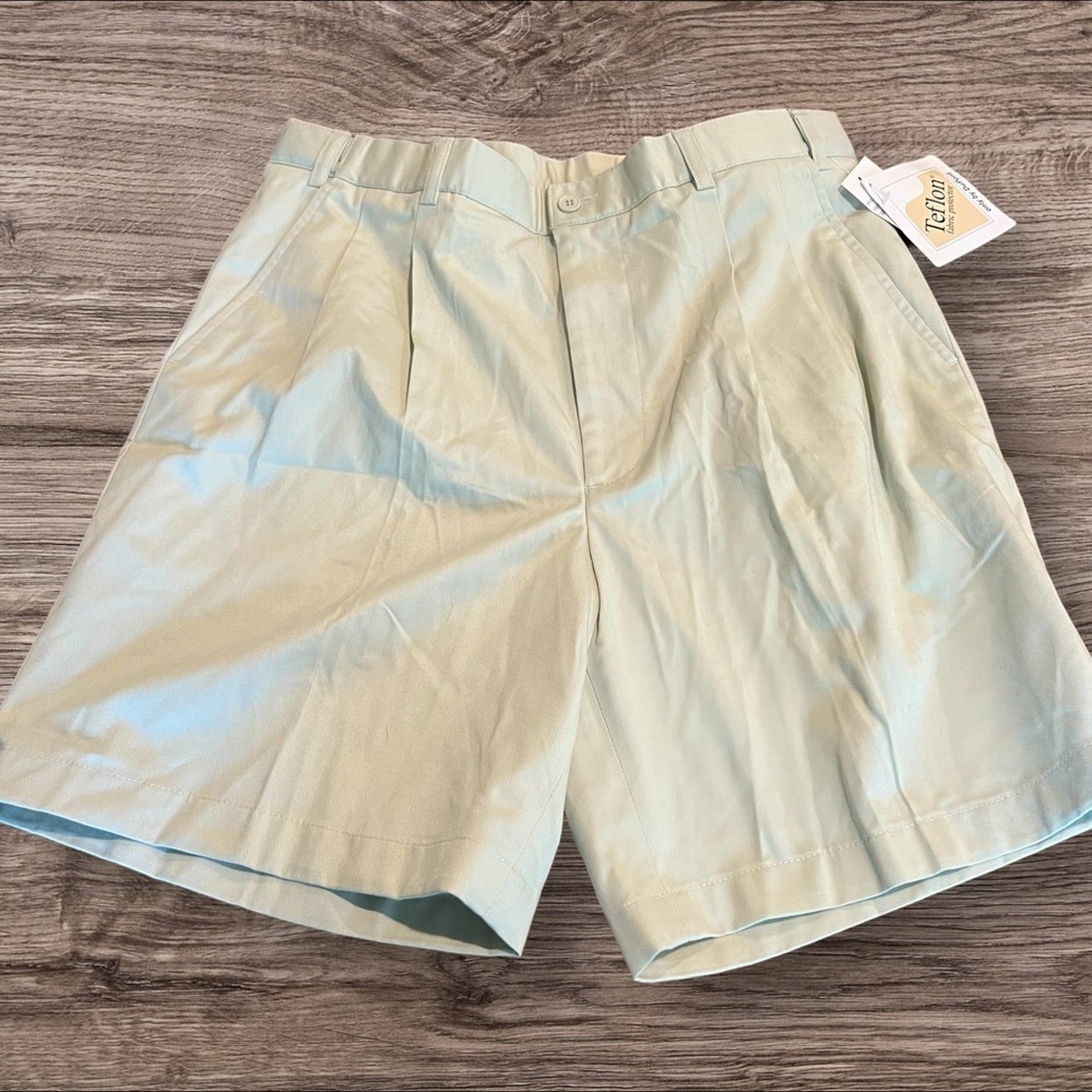 Guide Gear Freedom Short Adjustable Waist Wrinkle & Stain Resistant Size 34 NWT